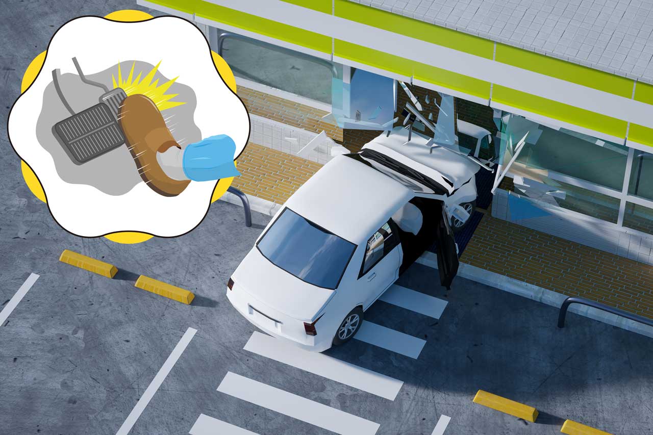ペダル踏み間違いによる事故イメージ